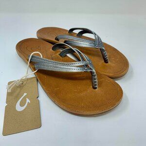 OLUKAI WOMENS FLIP-FLOPS, SIZE 6